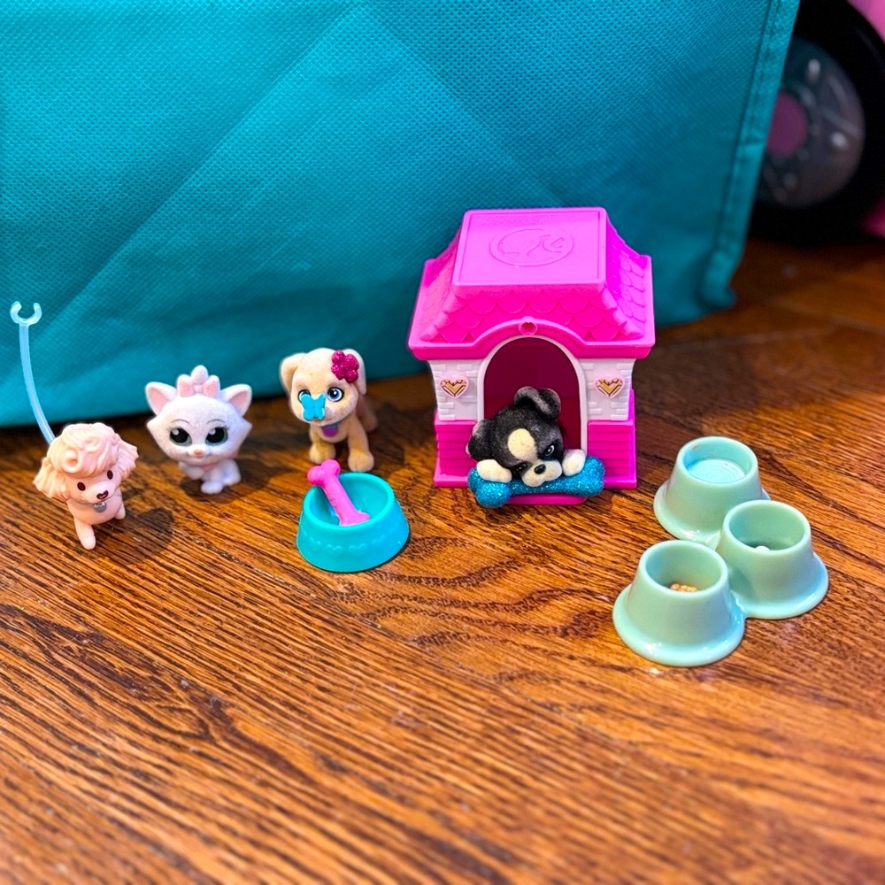 Barbie Pet Bundle with Accessories